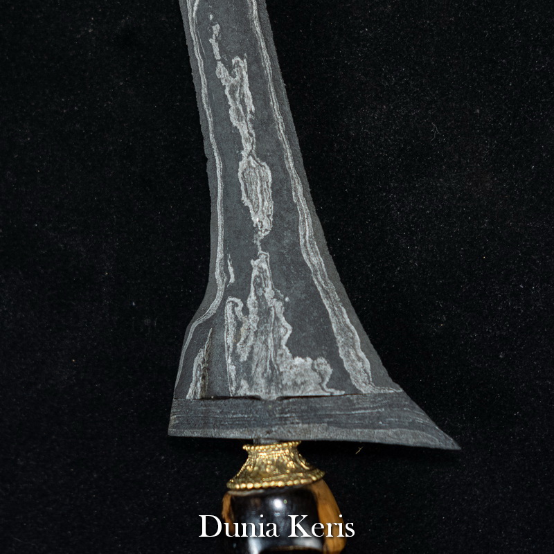 Keris Patrem Wengkon Isen Tuban Sepuh