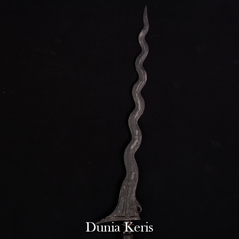 Keris Parungsari Madiun Sepuh