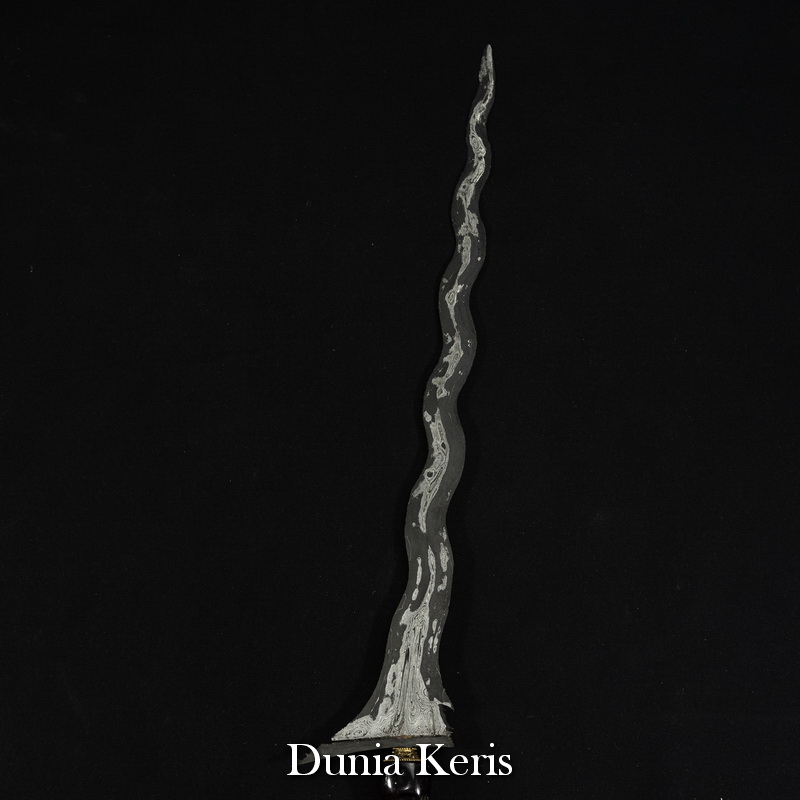 Keris Perungsari Pamor Wos Wutah Mataram SA