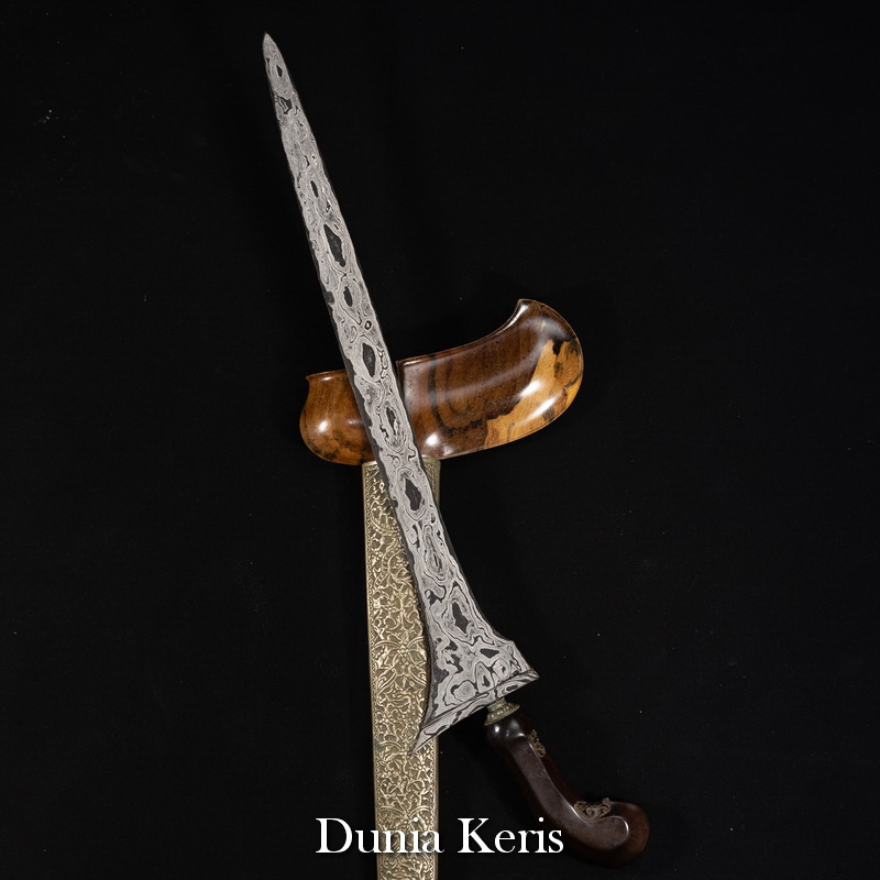 Keris Yudogati Pamor Bromo Watu Sumenent Sepuh