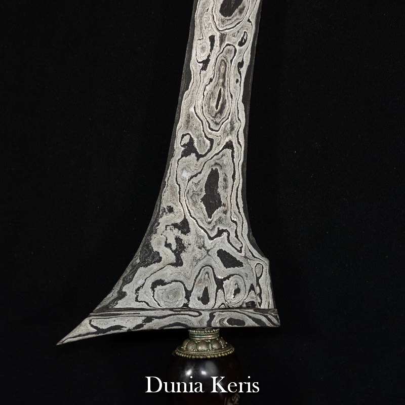 Keris Yudogati Pamor Bromo Watu Sumenent Sepuh