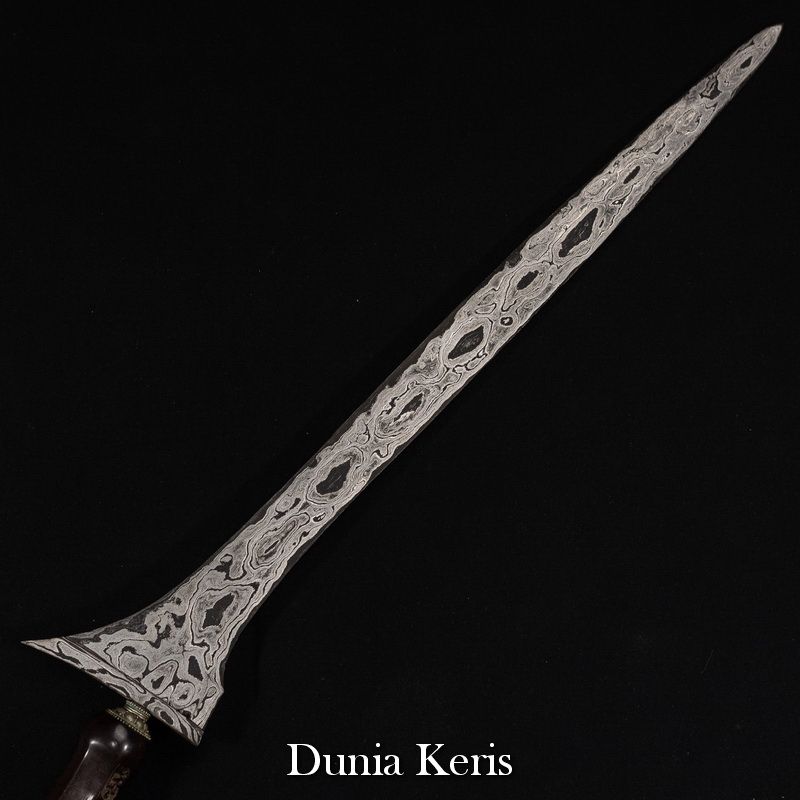 Keris Yudogati Pamor Bromo Watu Sumenent Sepuh